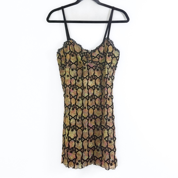 Free People Lace and Bows Mini Slip size Medium NWT - Picture 2 of 16